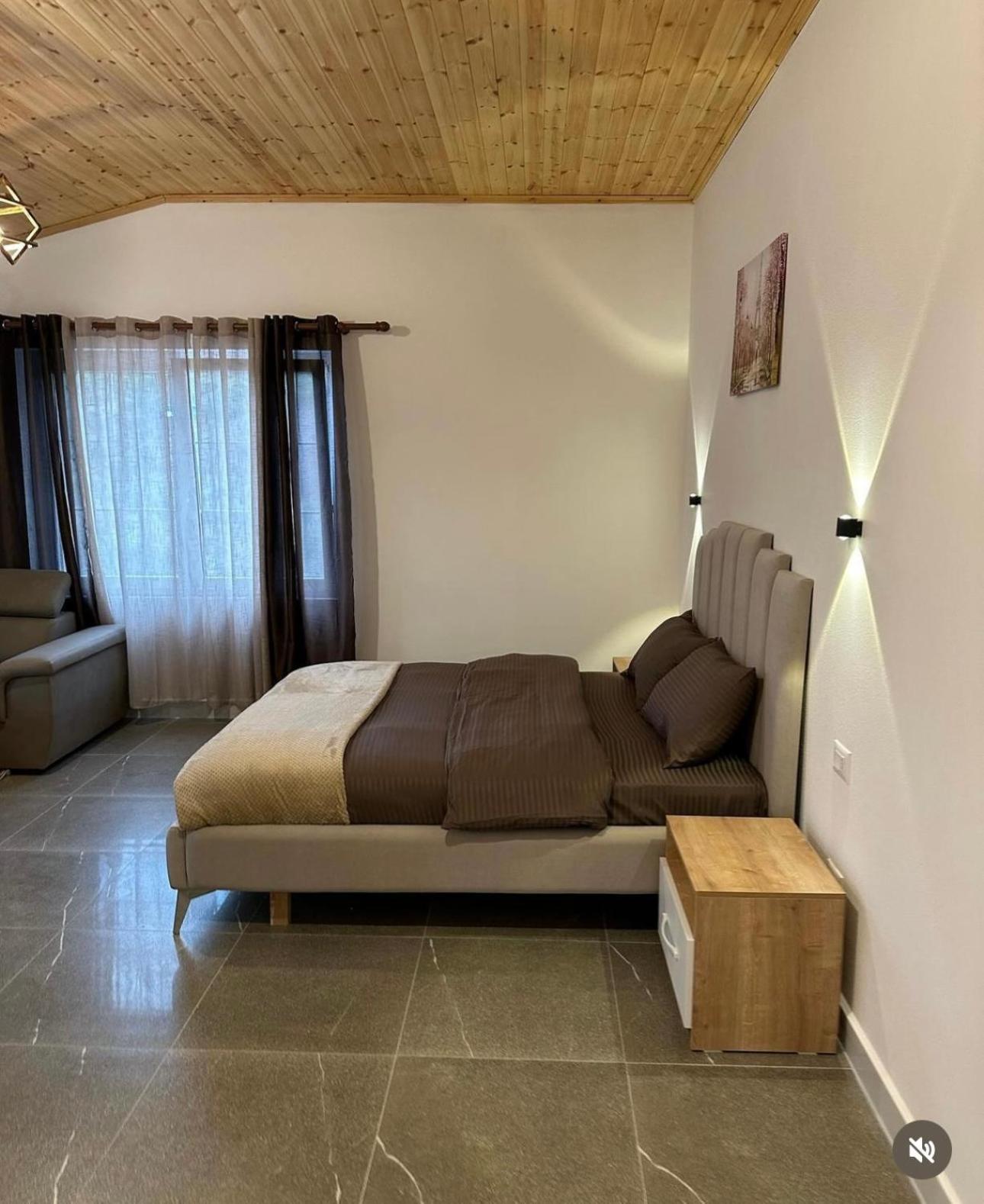 Qyteza Guest House & Camping Shkoder Ngoại thất bức ảnh